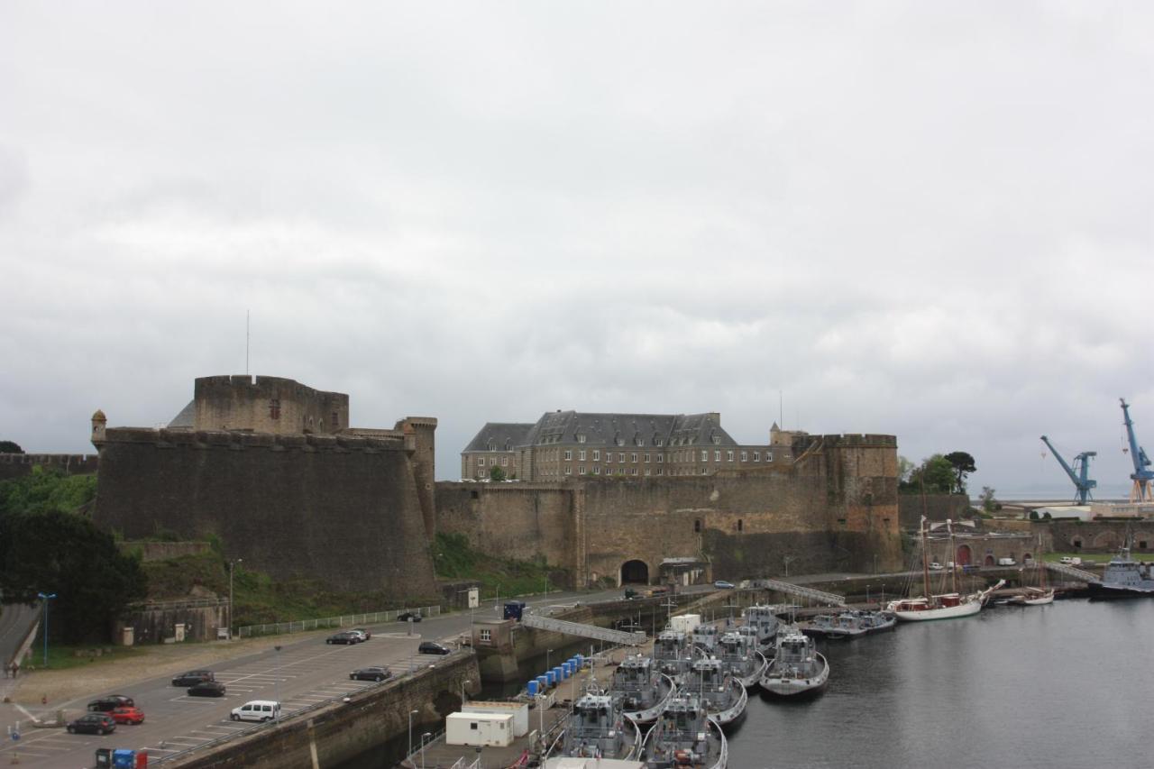 Hotel De La Rade Brest Exterior foto